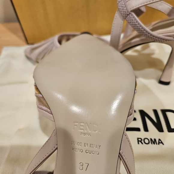 Fendi Leather And Mesh High-heeled Slingbacks In Nude/gold - Picture 4 of 11
